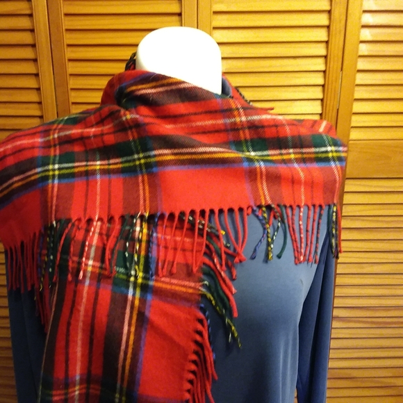 Cashmink Scarf. - Picture 3 of 4